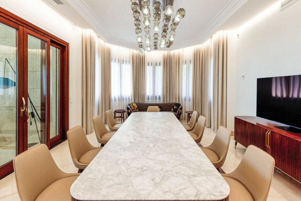 Detached Villa Marbella Málaga - image 15
