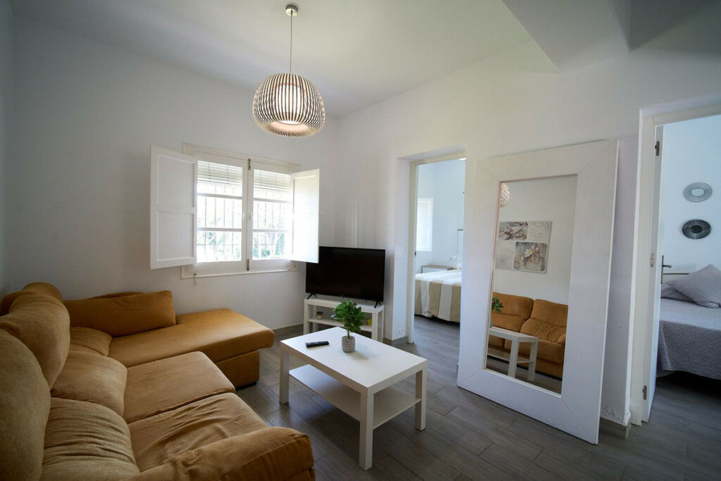 Ground Floor Apartment Estepona Málaga - image 4