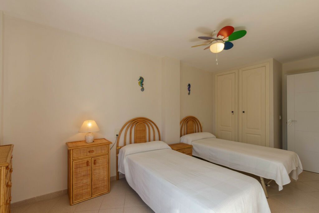 Middle Floor Apartment Javea Alicante - image 12