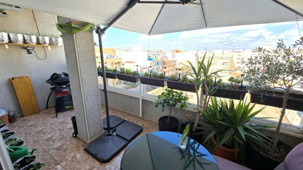 Penthouse Torrevieja Alicante - image 12