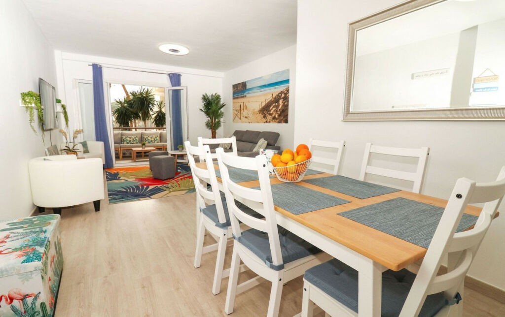 Middle Floor Apartment Calahonda Málaga - image 12