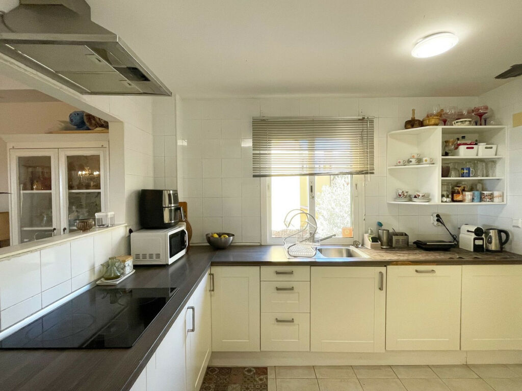 Semi-Detached House Higueron Málaga - image 12