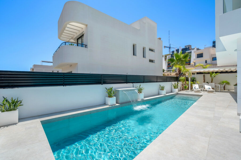 Detached Villa Guardamar del Segura Alicante - image 12