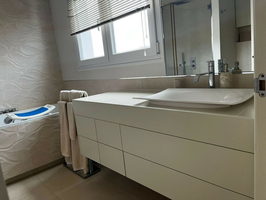 Middle Floor Apartment Puerto Banús Málaga - image 12