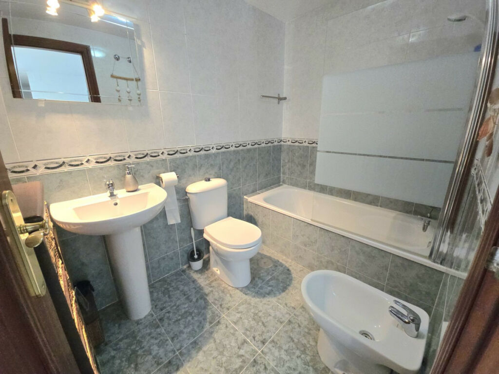 Middle Floor Apartment Benalmadena Costa Málaga - image 12