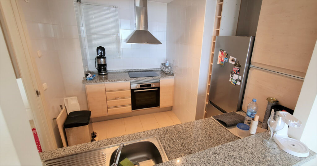 Middle Floor Apartment Calahonda Málaga - image 12