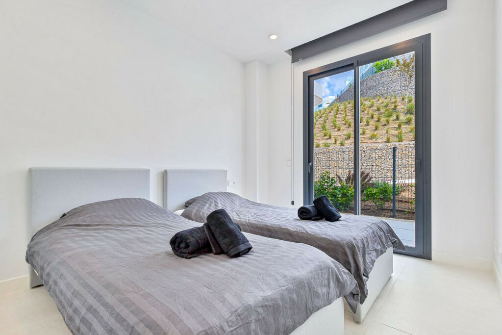 Ground Floor Apartment Fuengirola Málaga - image 12