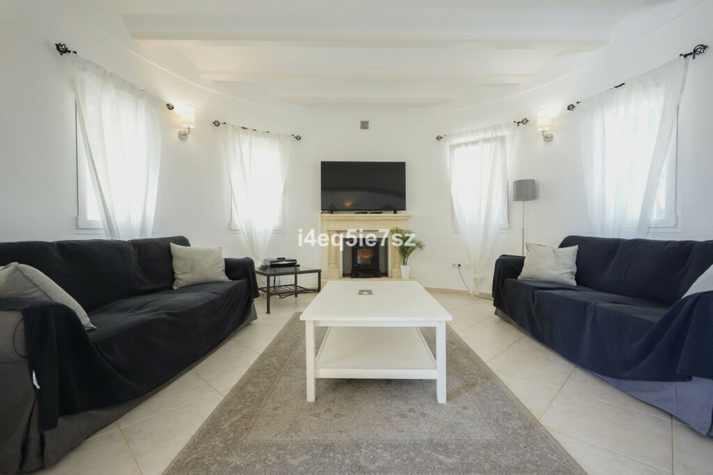 Detached Villa Javea Alicante - image 12