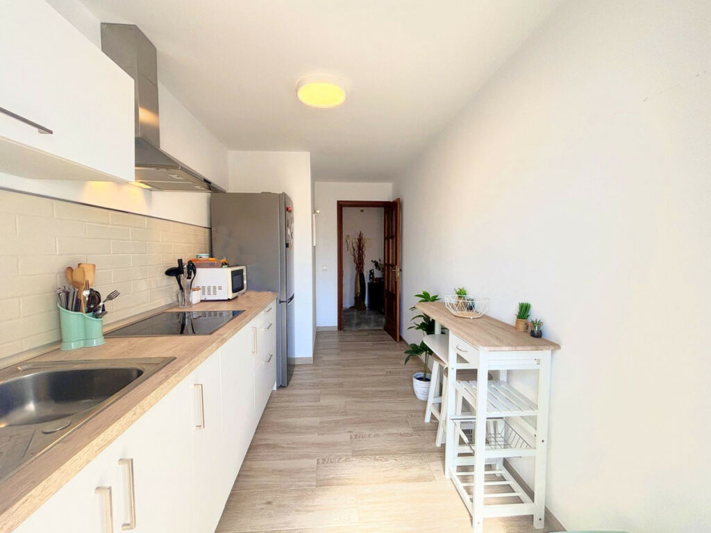 Middle Floor Apartment Estepona Málaga - image 12
