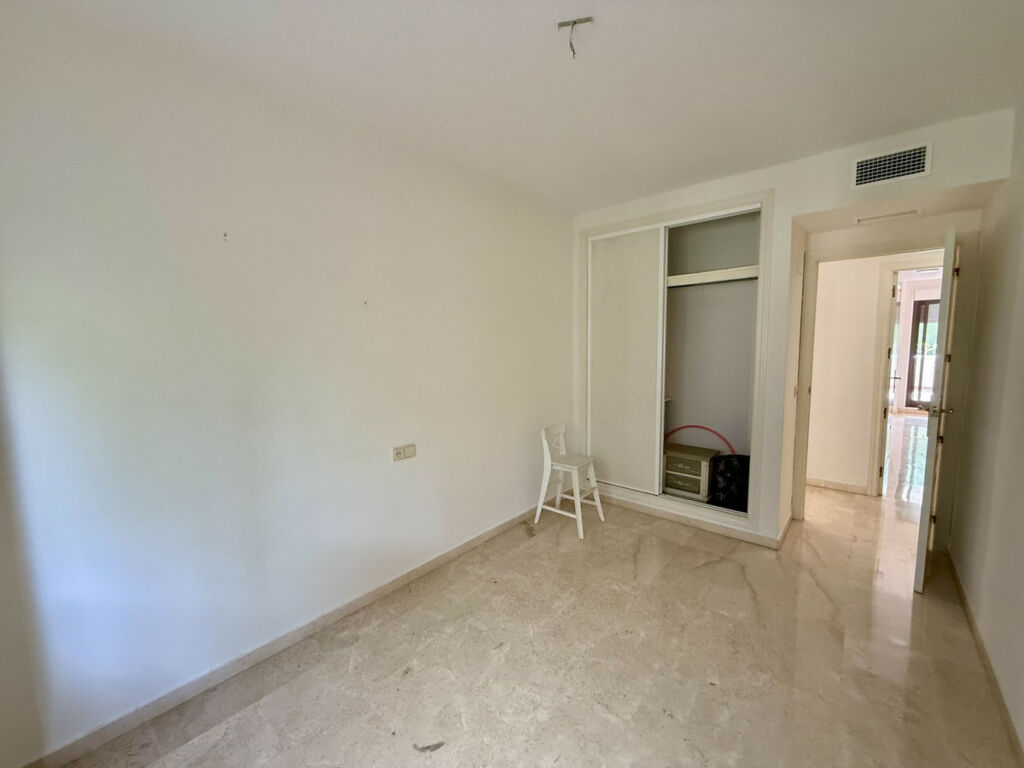 Ground Floor Apartment Cancelada Málaga - image 12