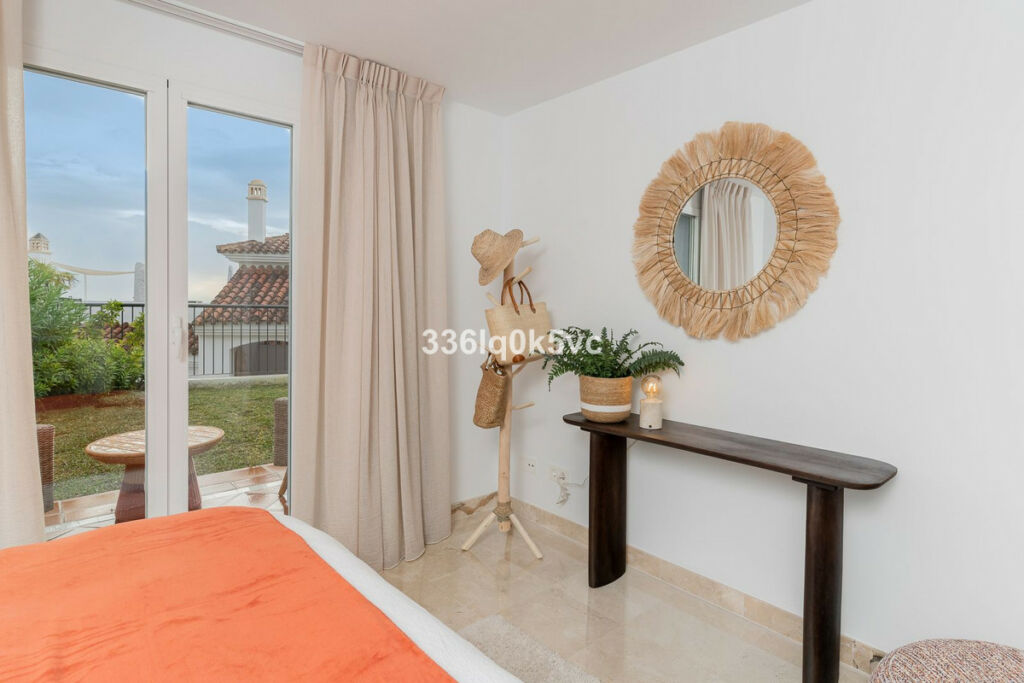 Ground Floor Apartment Benahavís Málaga - image 12