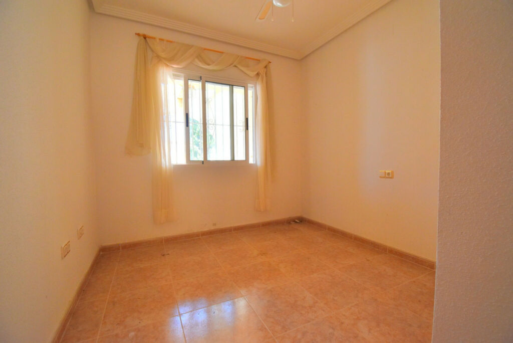 Semi-Detached House Blue Lagoon Alicante - image 13