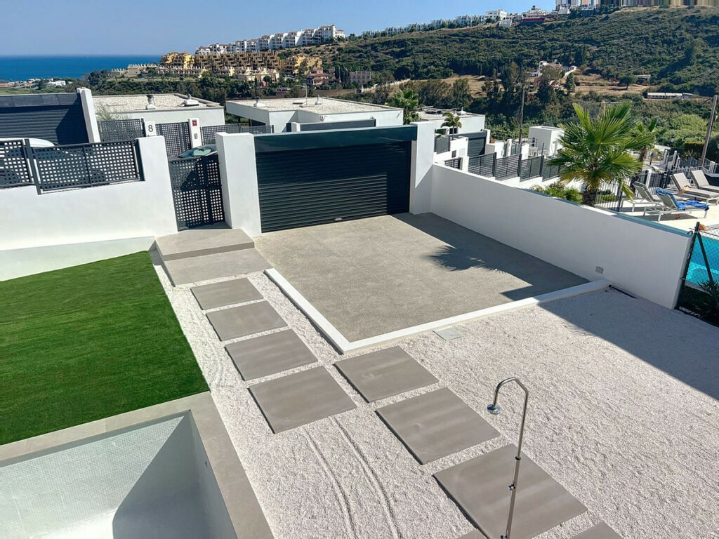 Detached Villa Manilva Málaga - image 21