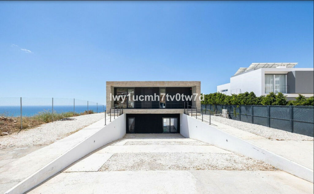 Detached Villa Benalmadena Málaga - image 13