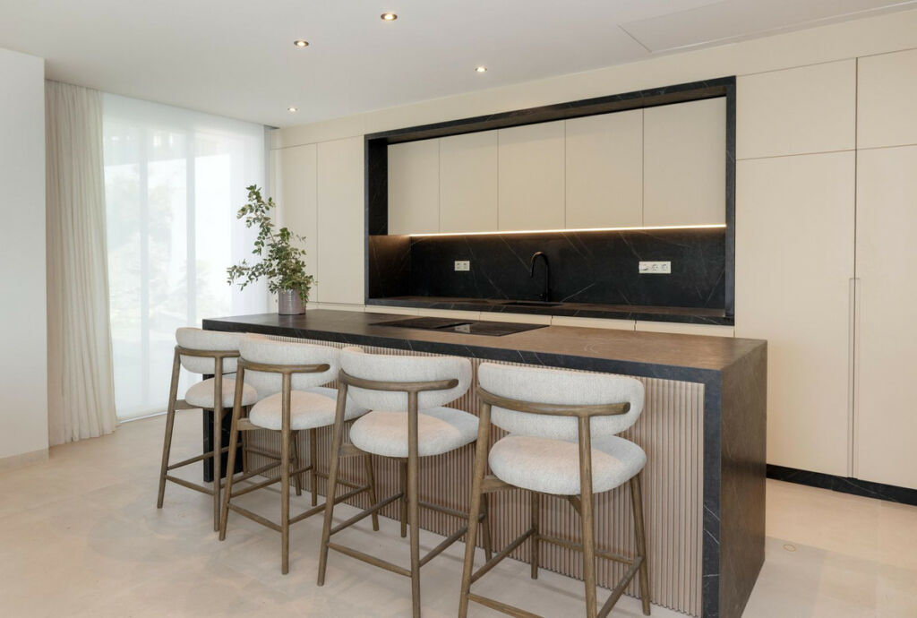 Detached Villa Benalmadena Málaga - image 13