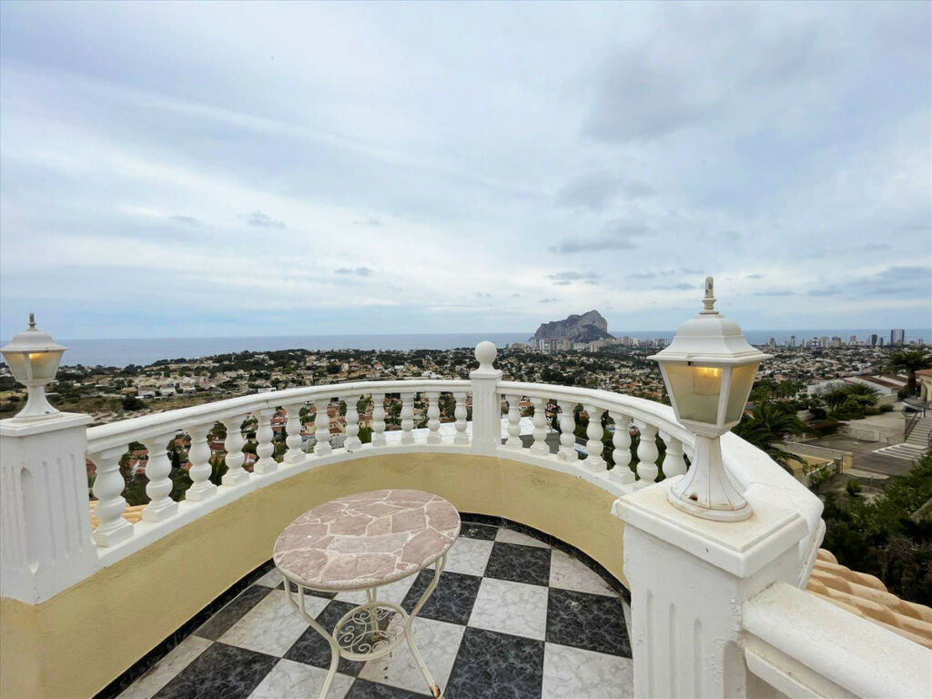Detached Villa Calpe Alicante - image 13