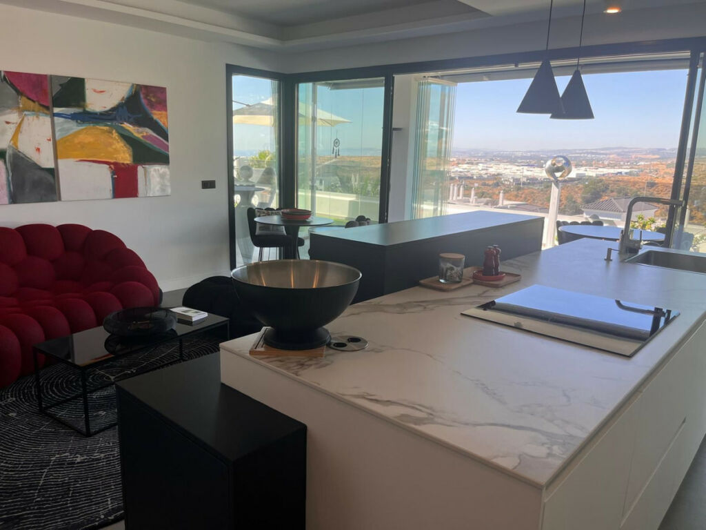 Penthouse Estepona Málaga - image 9