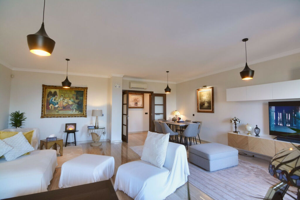 Middle Floor Apartment Fuengirola Málaga - image 13
