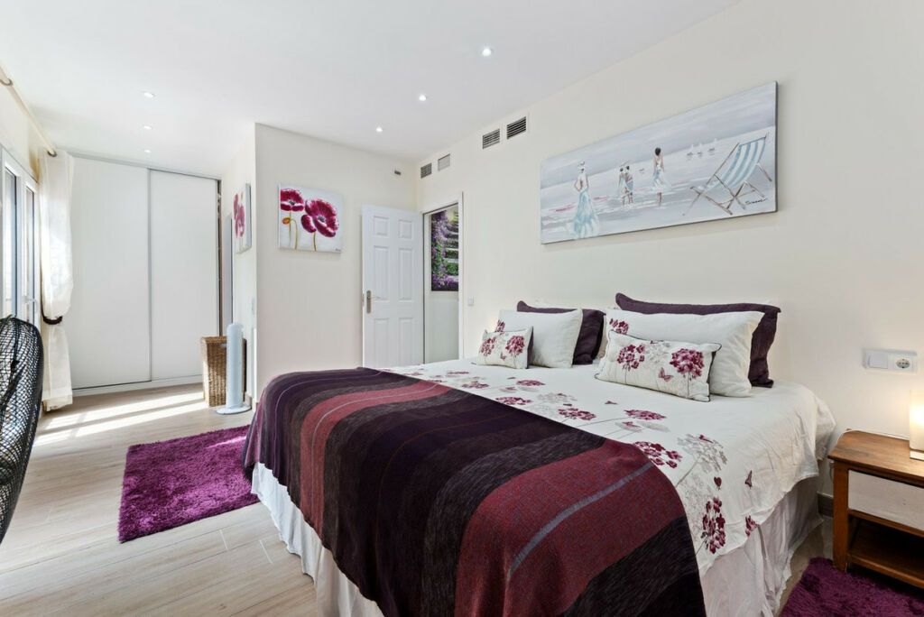 Townhouse Estepona Málaga - image 13