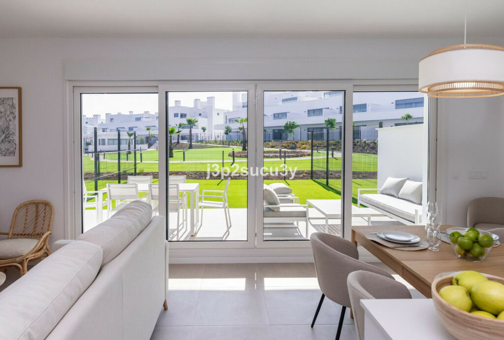 Ground Floor Apartment Bel Air Málaga - image 14