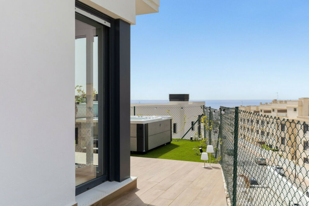 Semi-Detached House La Cala de Mijas Málaga - image 14