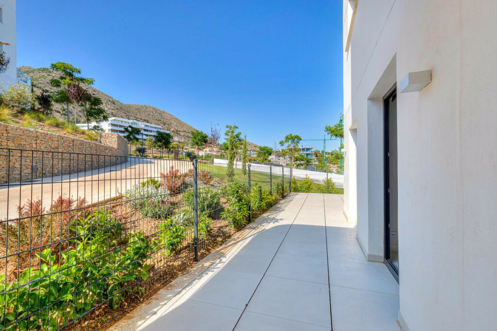 Ground Floor Apartment Fuengirola Málaga - image 13