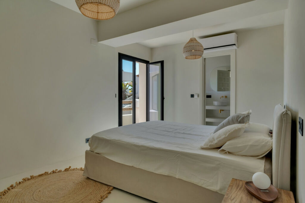 Detached Villa Benissa Alicante - image 13