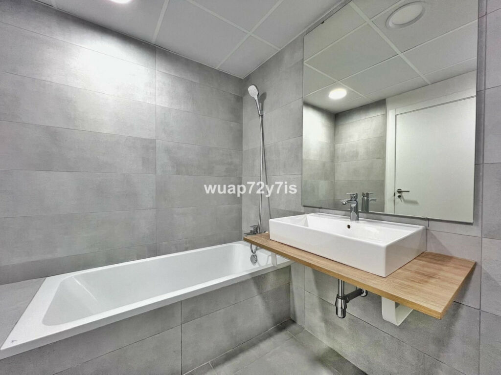 Ground Floor Apartment Selwo Málaga - image 13