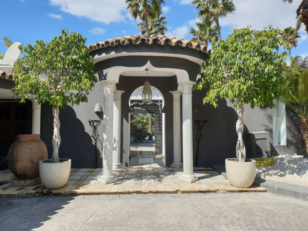 Detached Villa Los Monteros Málaga - image 13