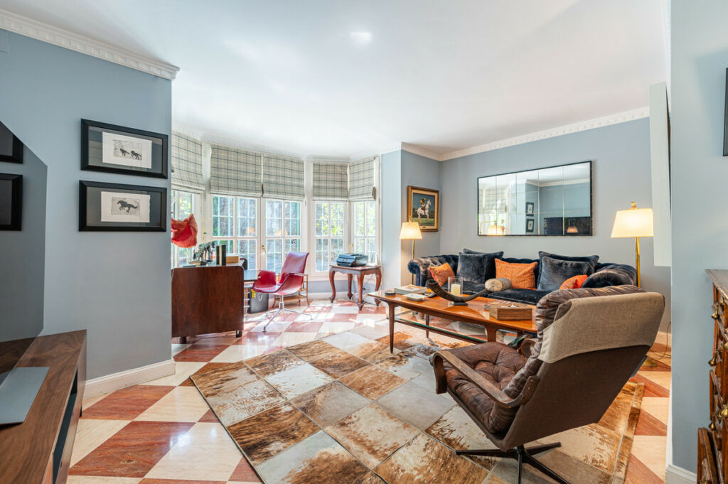 Detached Villa Benahavís Málaga - image 13