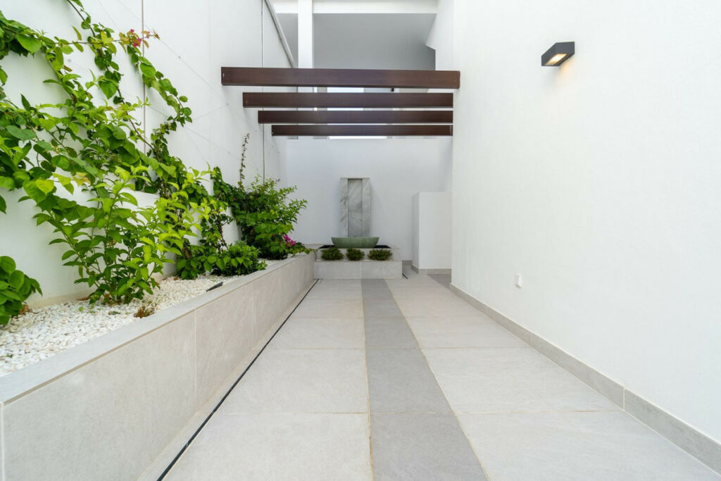Ground Floor Apartment La Quinta Málaga - image 13
