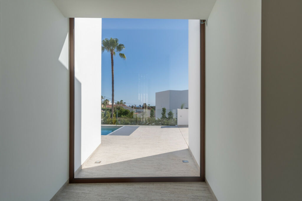 Detached Villa Benissa Alicante - image 13