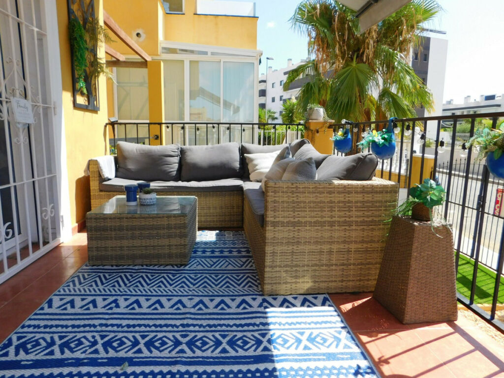 Detached Villa Villamartin Alicante - image 13