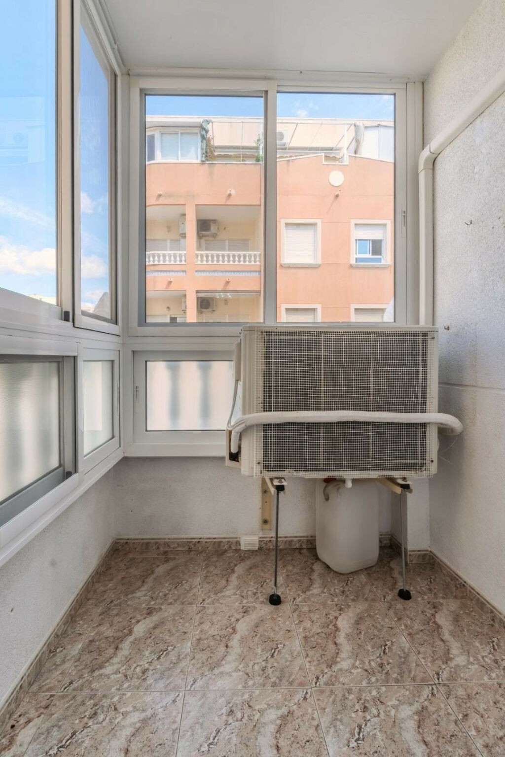Middle Floor Apartment Playa Del Cura Alicante - image 13