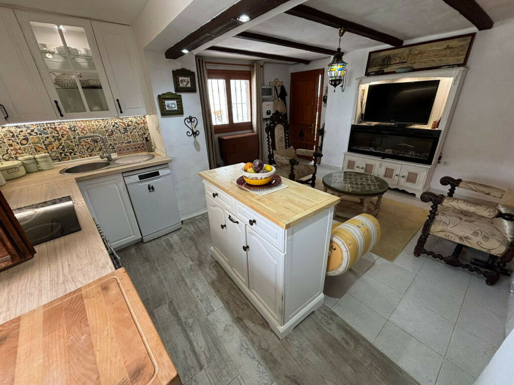 Detached Villa Casares Pueblo Málaga - image 13