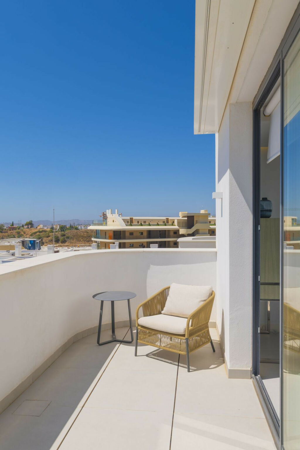 Penthouse Fuengirola Málaga - image 13