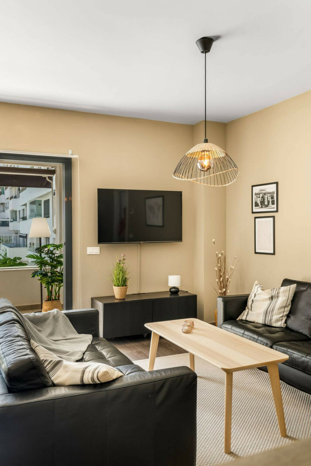 Middle Floor Apartment Estepona Málaga - image 13