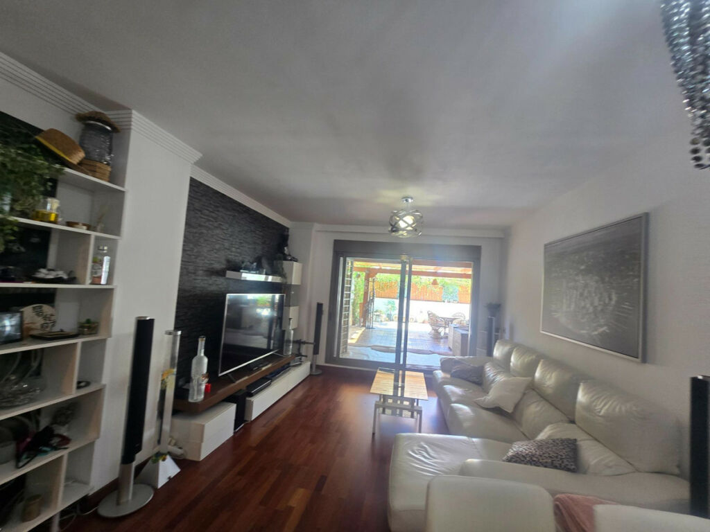 Ground Floor Apartment El Pinillo Málaga - image 13