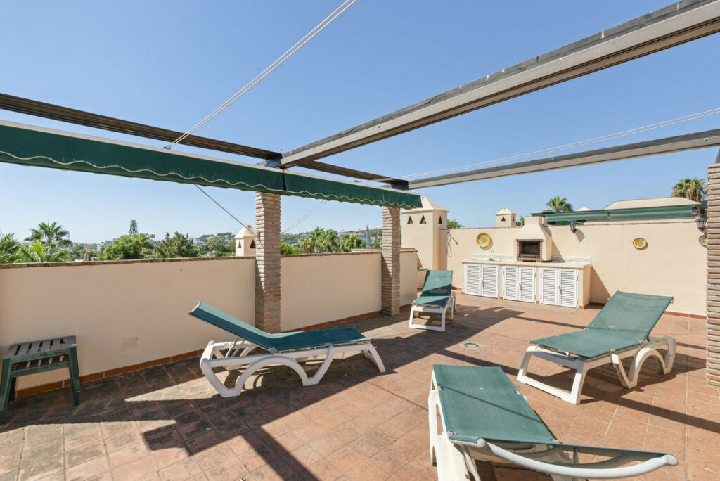 Penthouse Nueva Andalucía Málaga - image 19