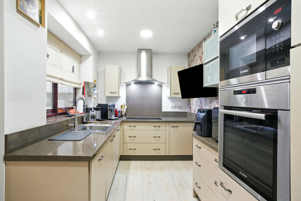 Townhouse Benahavís Málaga - image 13
