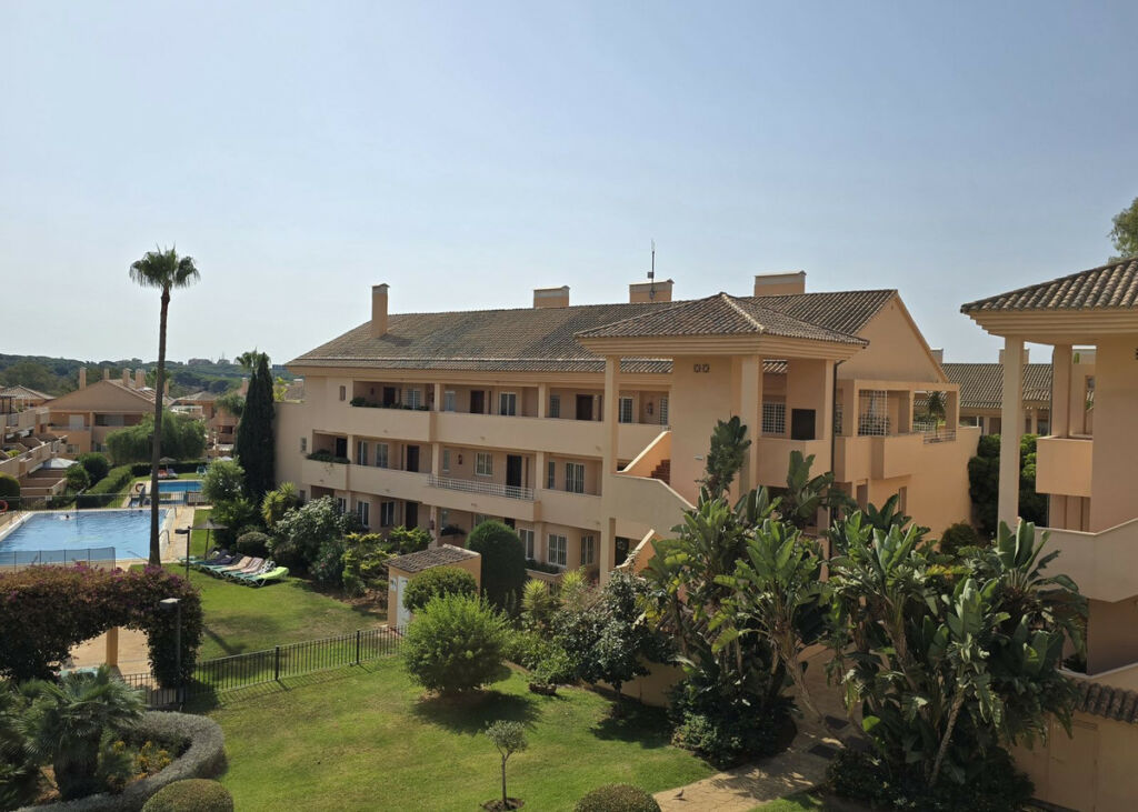 Penthouse Elviria Málaga - image 13