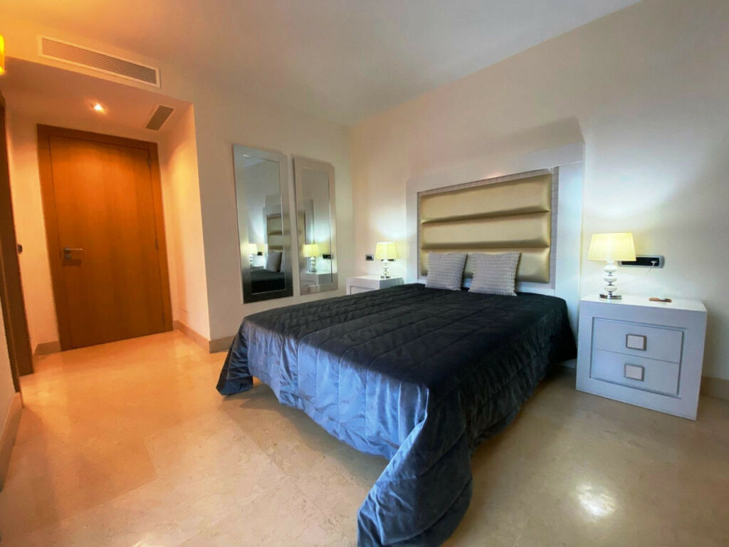 Middle Floor Apartment Marbella Málaga - image 13