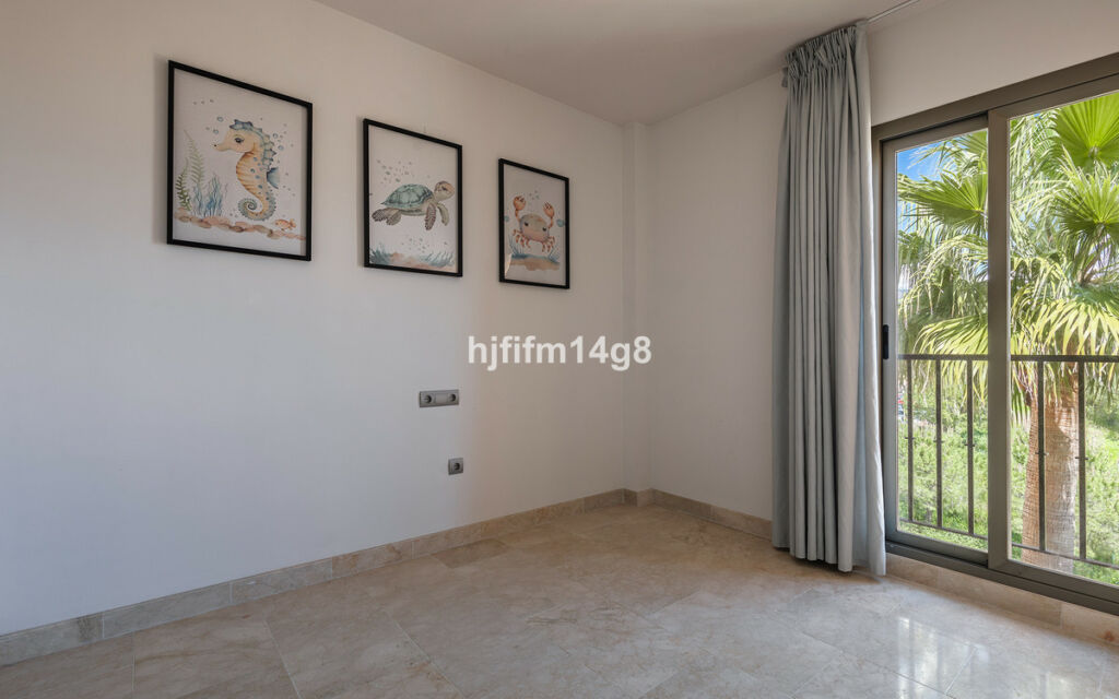 Penthouse Benahavís Málaga - image 14