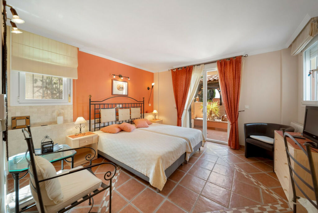Detached Villa Mijas Málaga - image 13