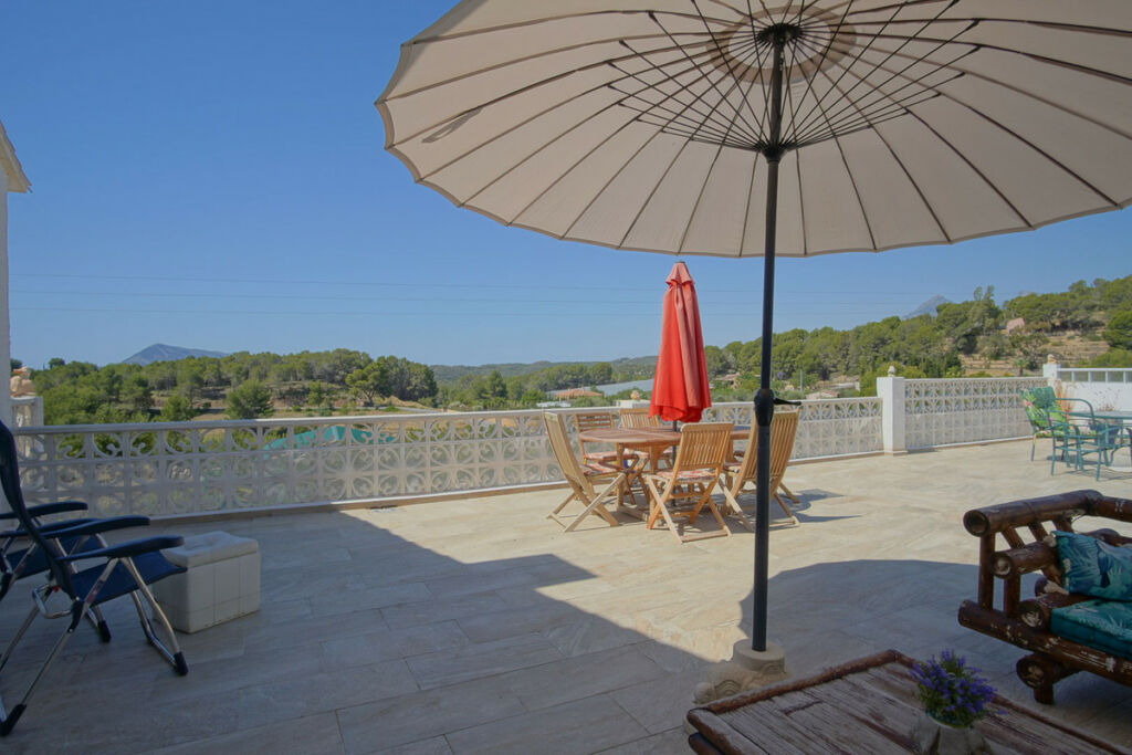 Detached Villa Altea Alicante - image 13