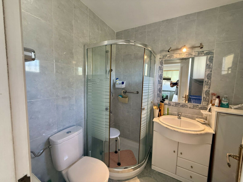 Penthouse Calahonda Málaga - image 13