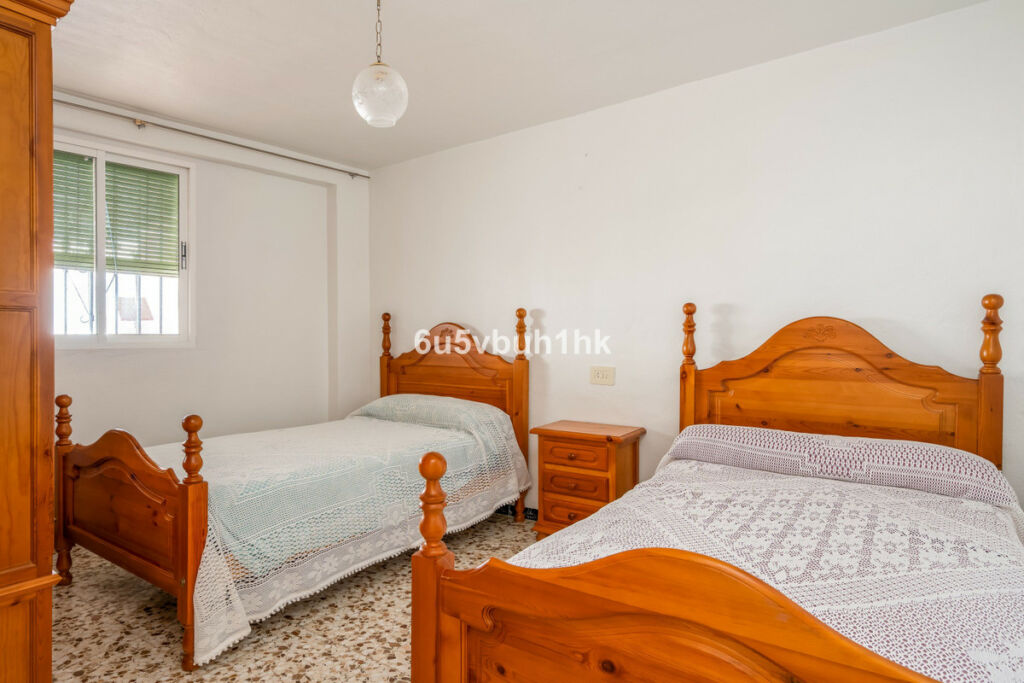 Townhouse Tolox Málaga - image 13
