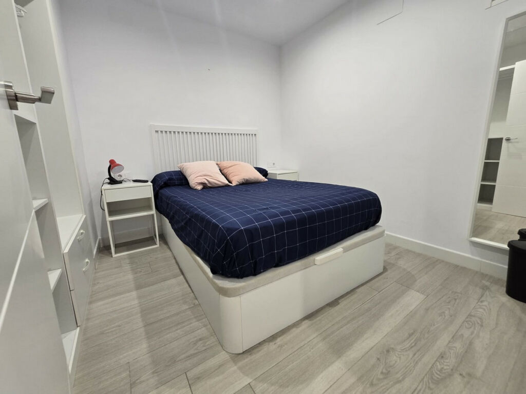 Middle Floor Apartment Fuengirola Málaga - image 13