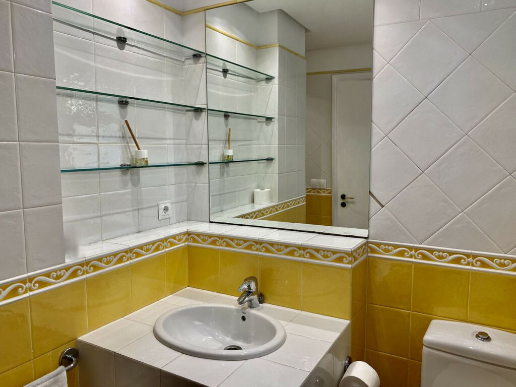 Detached Villa Los Monteros Málaga - image 13