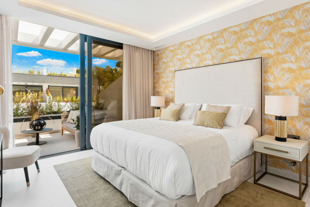 Townhouse Puerto Banús Málaga - image 13